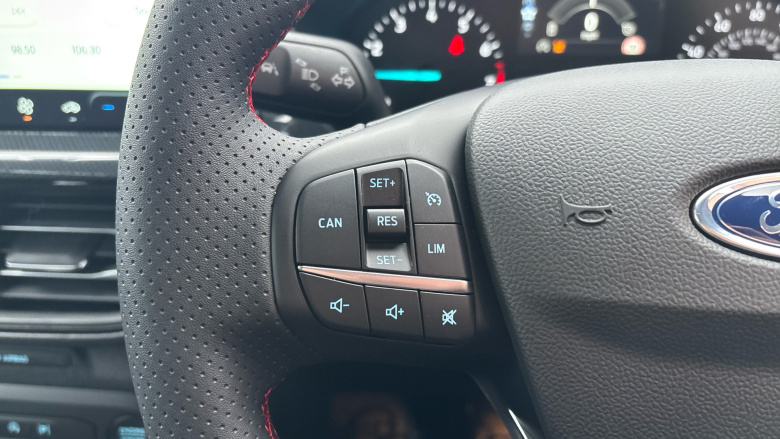 Ford Focus 1.0 EcoBoost Hybrid mHEV 155 ST-Line 5dr Auto Petrol Hatchback